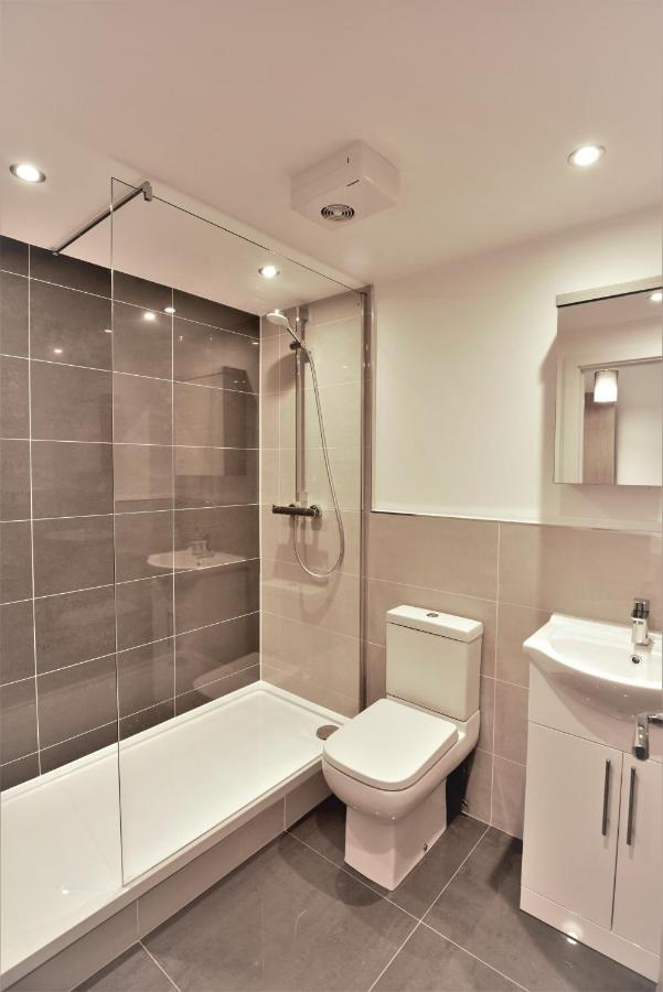 Exec 2Bed 2Bath Serviced Apartment Balcony Parking Milton Keynes Dış mekan fotoğraf